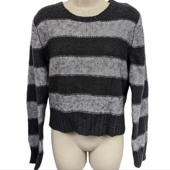aerie Sweaters - Aerie Mohair Blend Crewneck Cropped Sweater Sz XL